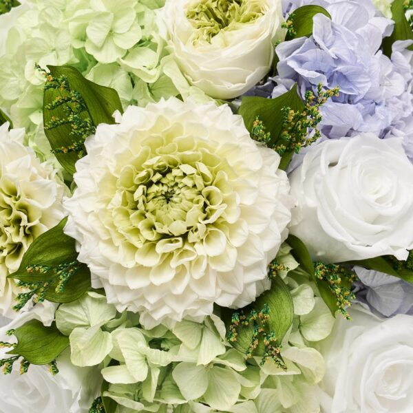 imgi_239_THALIA_WickerMDay26_MixedFlorals_002 Pureza